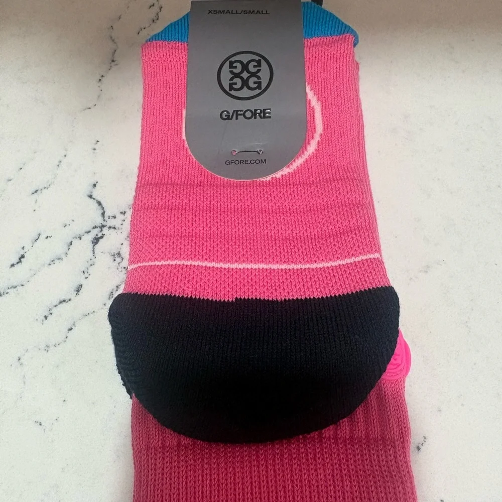 G/Fore Ladies Size XS/Small Knockout Pink Pray For Birdies Crew Socks New Golf
